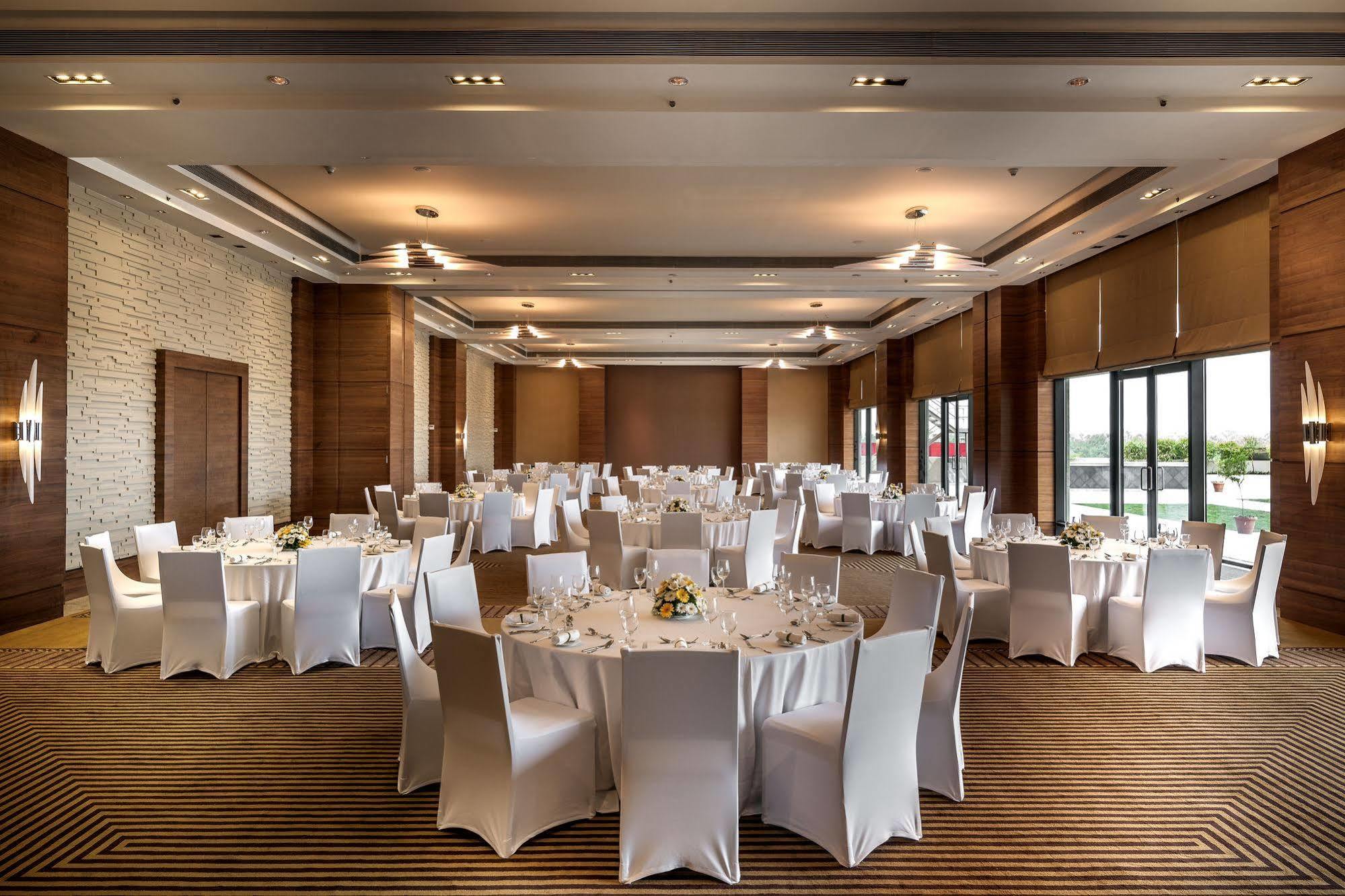 Hotel Hyatt Raipur Exterior foto